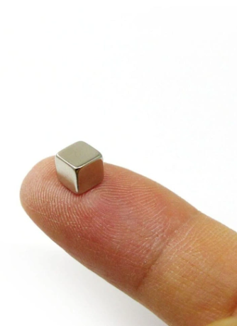 Neodyum Küp Mıknatıs 5x5x5 mm